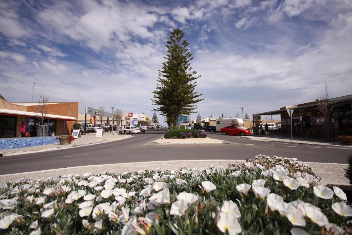 Ceduna Foreshore Caravan Park Екстериор снимка